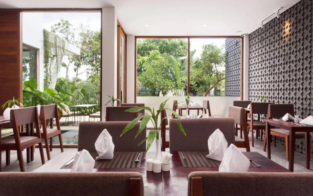 Popular Residence Hotel