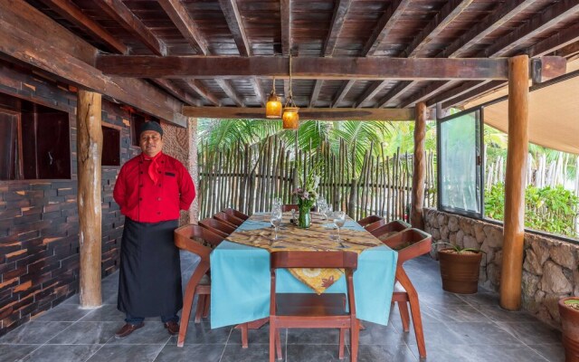 Casa Aakbal