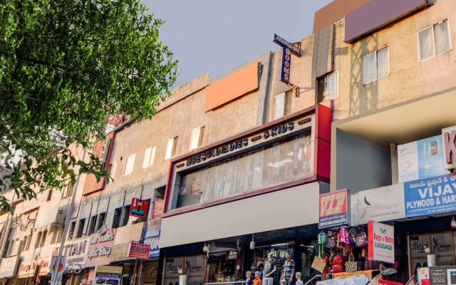 Hotel Anamda Inn by OYO Rooms