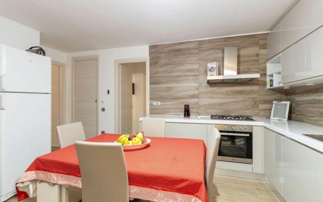 Apartment With Exclusive Swimming Pool