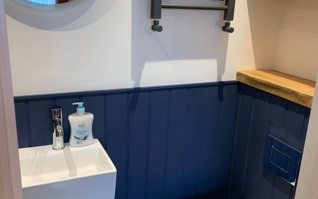 Comfortable En-Suite Room