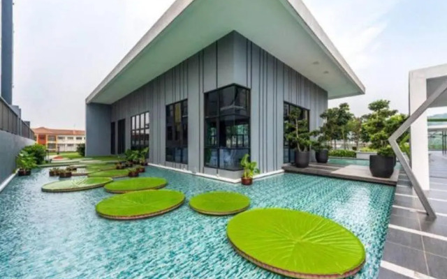 Cozy Mayfair Homestay