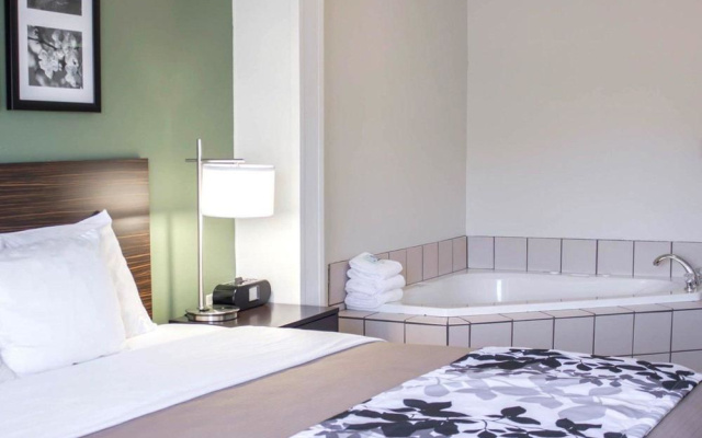 Sleep Inn & Suites Smithfield