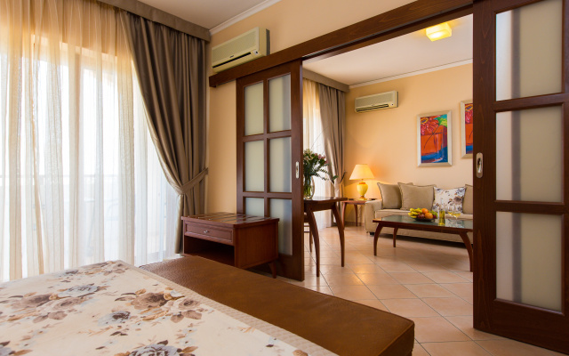 Theartemis Palace