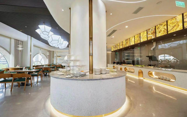 Jingshan International Hotel