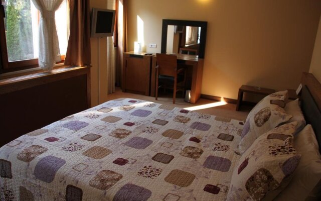 Royal Sapanca Hotel