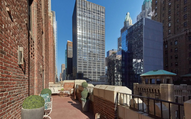 The Lexington Hotel, Autograph Collection