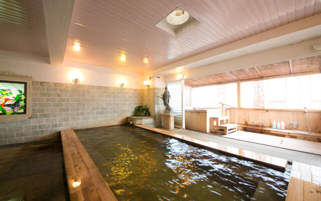 Hotel Housenkaku