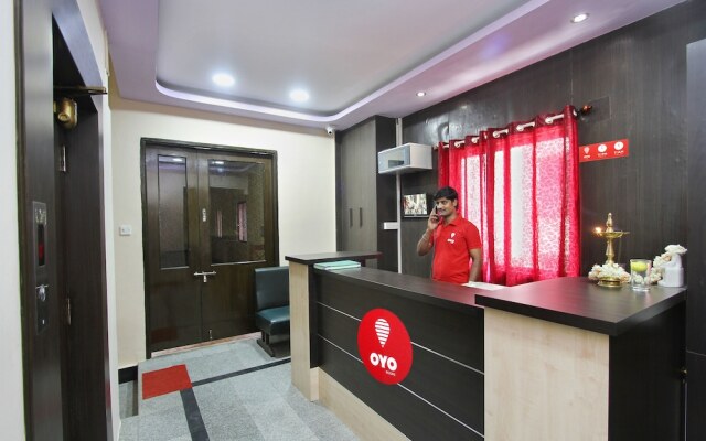 OYO 9060 Sri Sai Guest Inn