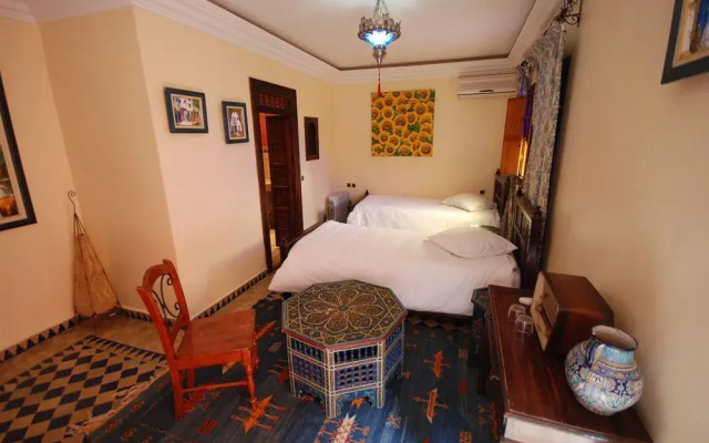 La Villa du Lac- Guest House