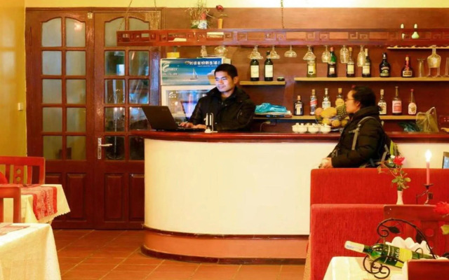 Elysian Sapa Hotel