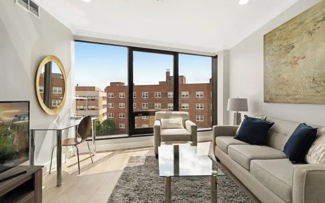 Global Luxury Suites Downtown Charleston