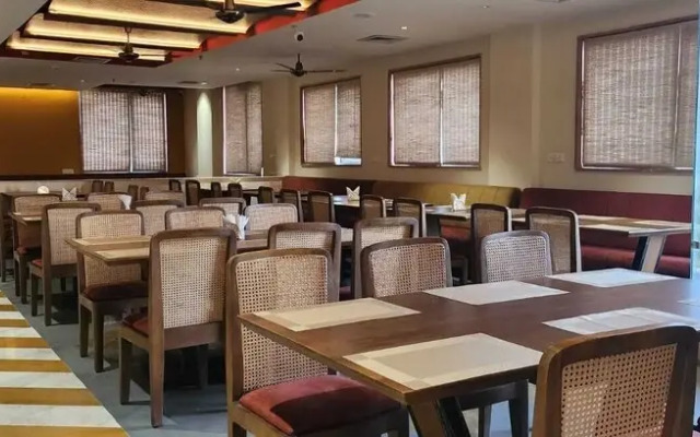 Raasvan Vrindavan  AM Hotel Kollection