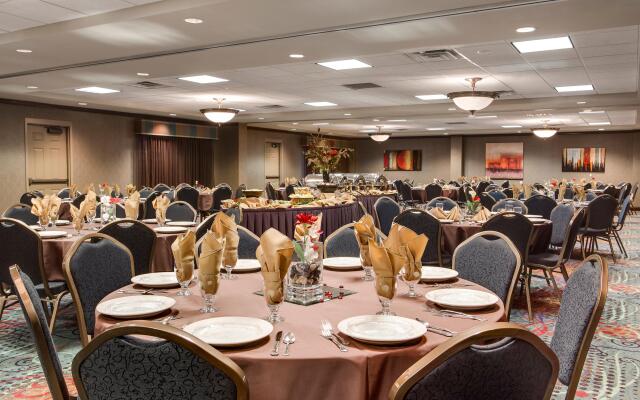 Holiday Inn Hotel & Suites Council Bluffs I-29, an IHG Hotel