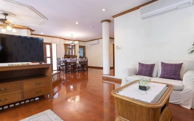 Royal Riverside Resort & Spa