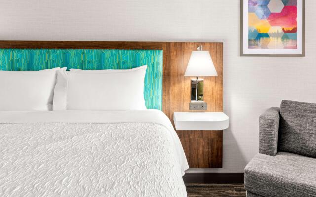 Hampton Inn & Suites Portland Tigard