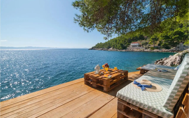 Holiday Home Gdinj with Sea View I