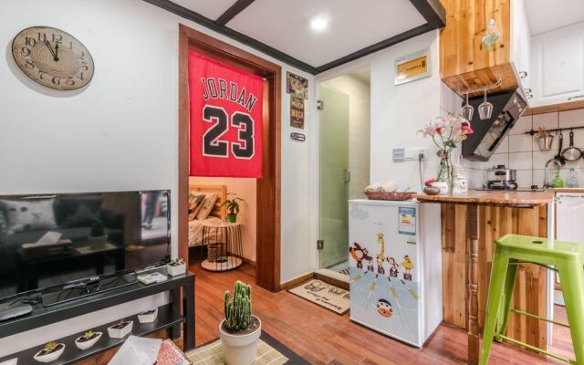 Cozy Apartment Best Location 616
