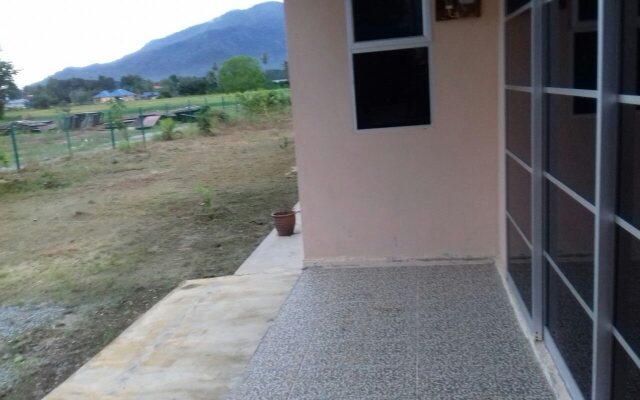 Anggerik Villa Guest House