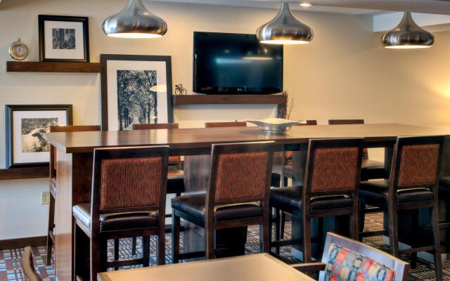 Hampton Inn & Suites Denver Tech Center