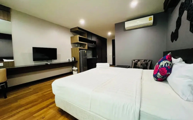 The Regent Bangtao by RESAVA