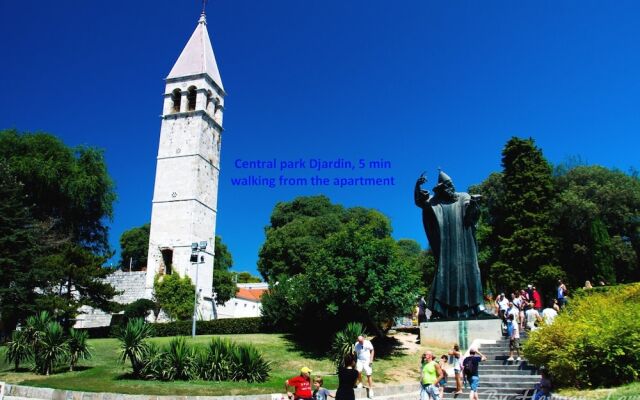 2 - Luxury Studio With Terrace in Heart of Split