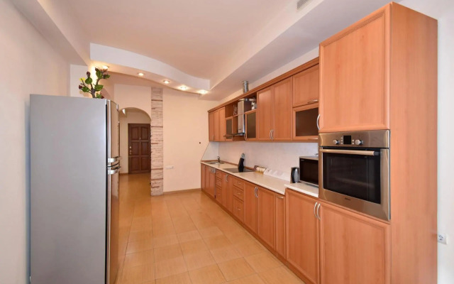 Northern Avenue, 2 bedrooms Luxury, Unique apartment HH656