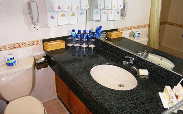 Foreign Experts Hotel