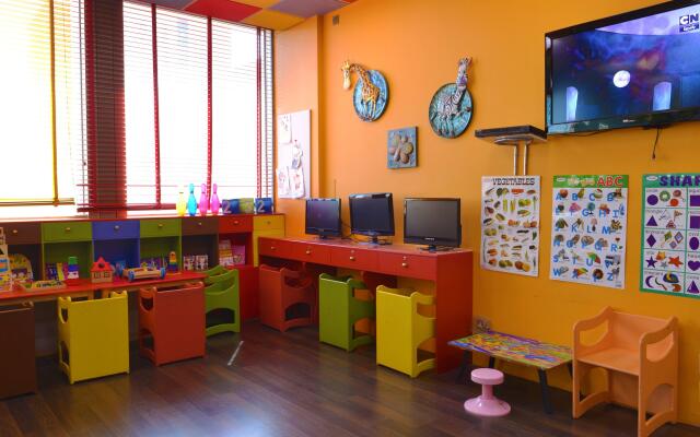 Holiday Inn Kuwait Al Thuraya City by IHG