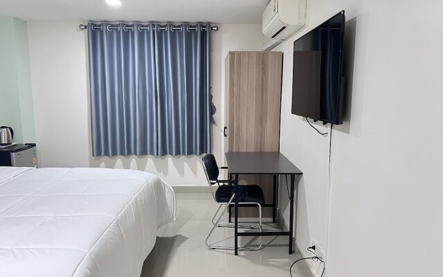 The Freelancer Hotel