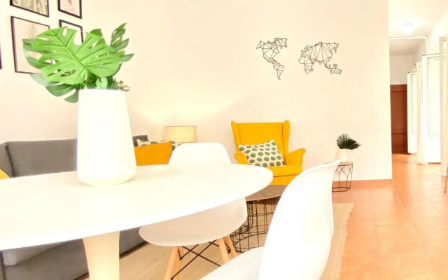 Comfortable studio old town, parking optional