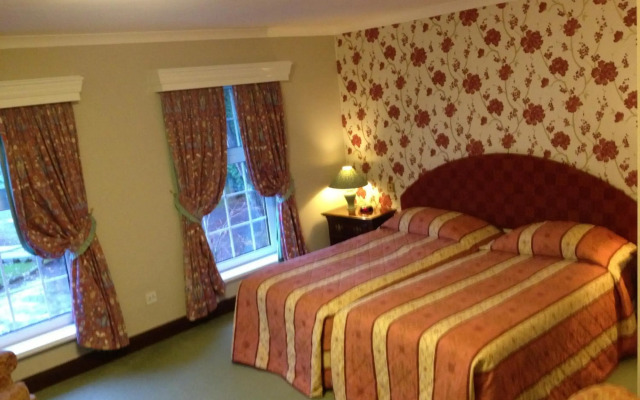 Ty Newydd Country Hotel