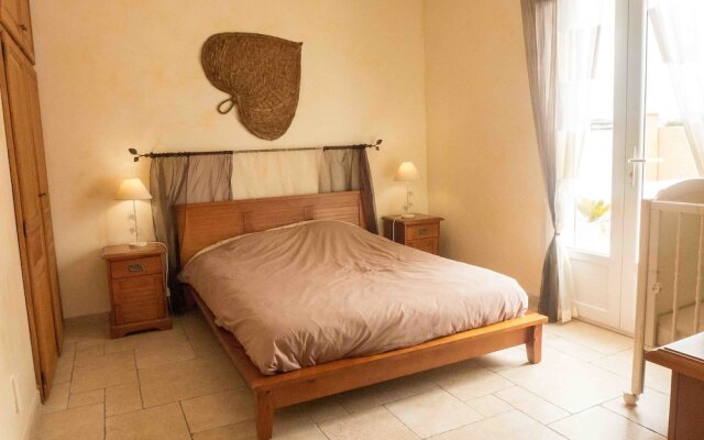 Spacious Furnished Holiday Villa With Private Pool and Covered Terrace