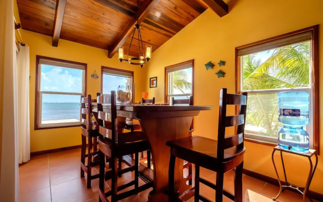 Casa De Bonita 4 Bedroom Home by RedAwning