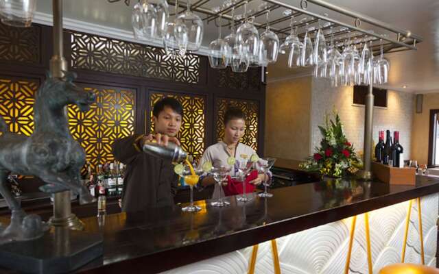 Halong Bay Aloha Cruises