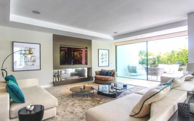 2244 New Modern Luxury Villa In Puerto Banus