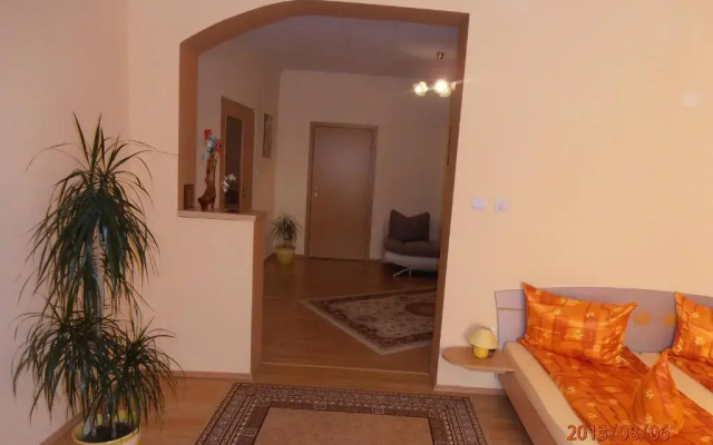 Casa Doma'r - Alina