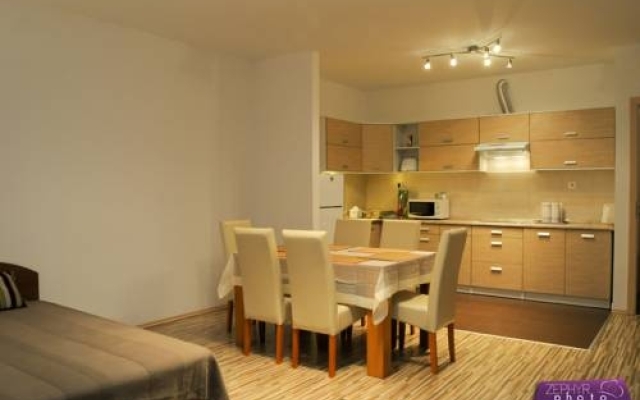 Tisza Palota Apartmanok