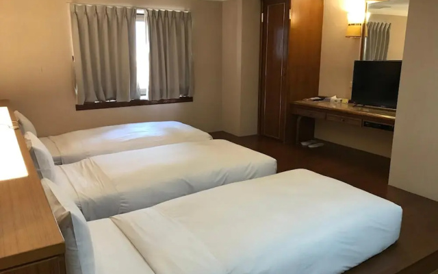 Tapeng Bay Holiday Hotel