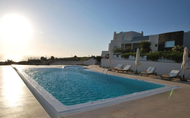 Blackrock Villa