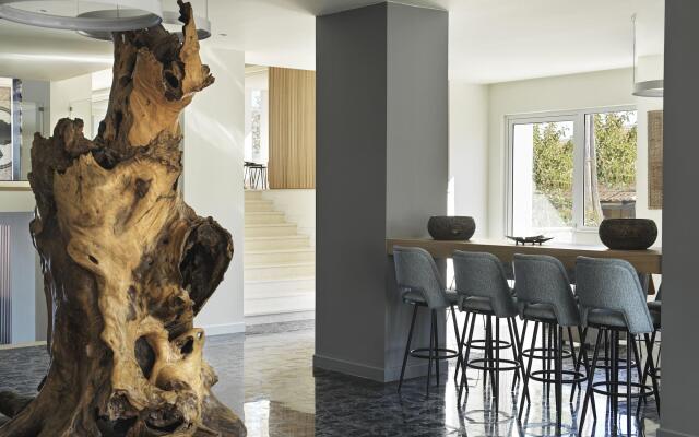 NLH MATI Seafront - Neighborhood Lifestyle Hotels