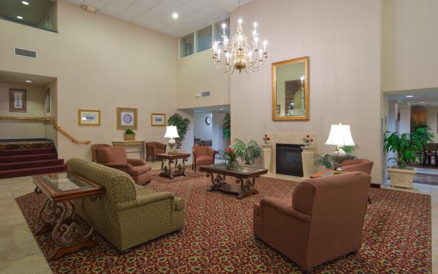 Holiday Inn Express Hotel & Suites Tracy by IHG