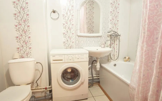 Левый Берег на ул. Калинина, д. 15