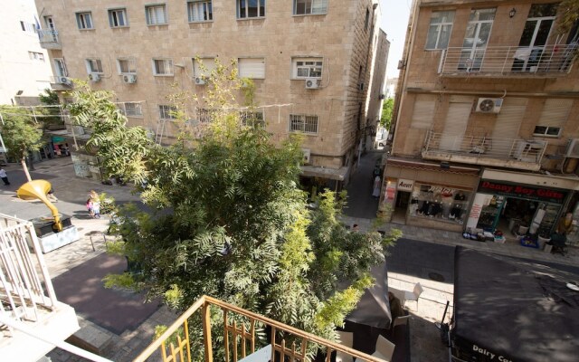 Lovely Apt, Most Popular Tourist Road in Jerusalem