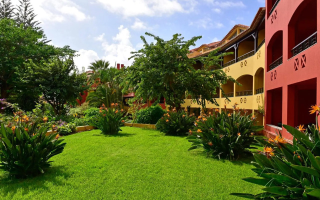 Pestana Village Garden Hotel