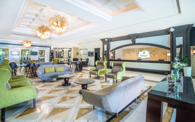 Sunday Hotel Holiday International Dubai
