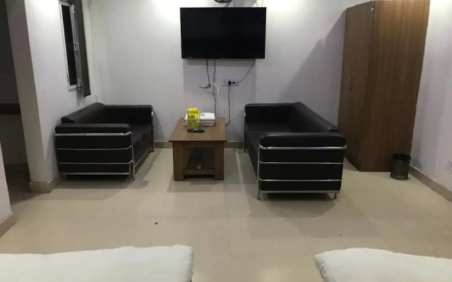 Hotel Ashiana