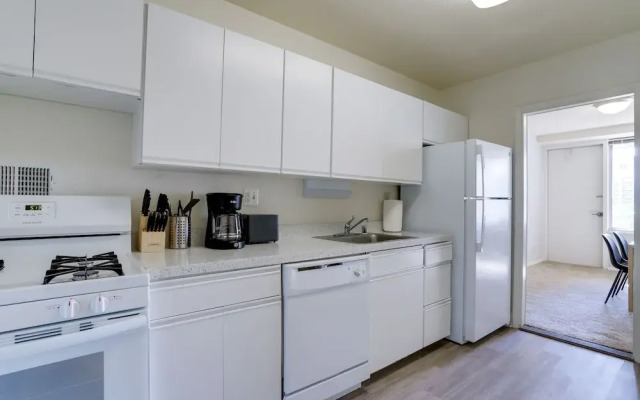 Exquesite Br1 Bedroom Condo Arlington