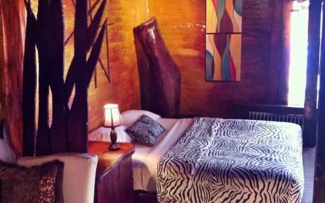 The Celebrities Hotel