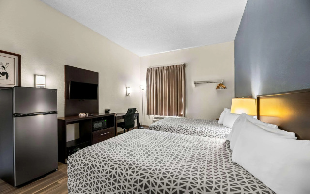 Townhouse Orlando West (ex.Red Roof Inn Orlando West - Ocoee)